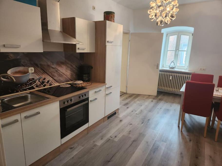 Tor Stay - Charmante 2 Zimmer Apartment Ansbach Exteriér fotografie